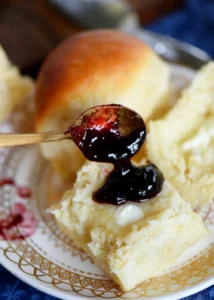 Home Made Dinner Rolls Recipe 